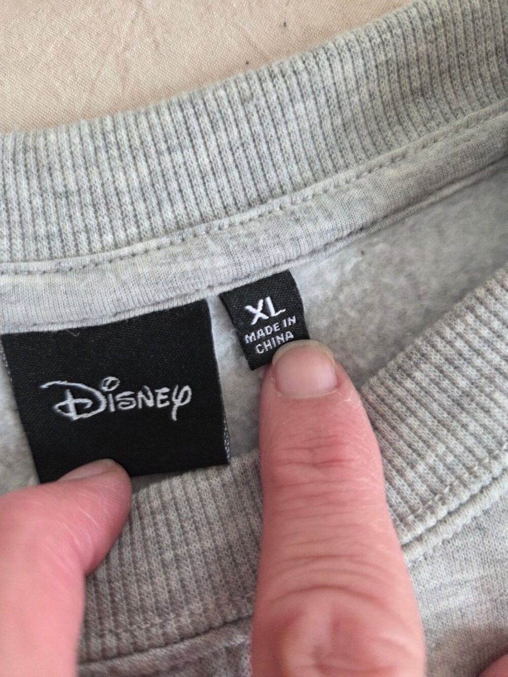 Disney Mickey & Friends Graphic Sweatshirt Gray XL Unisex Crewneck Casual Pullov - Picture 2 of 10